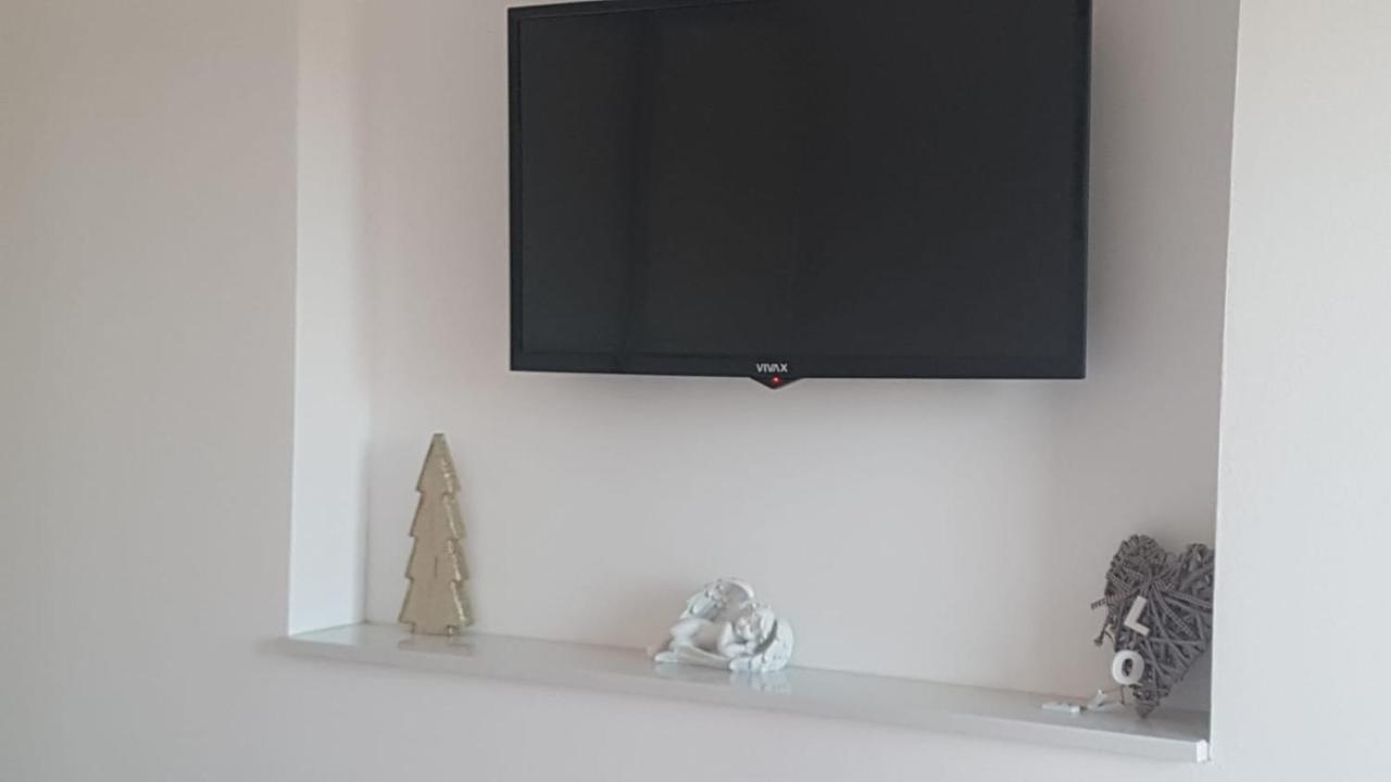 Apartman Lora 루브스키 외부 사진