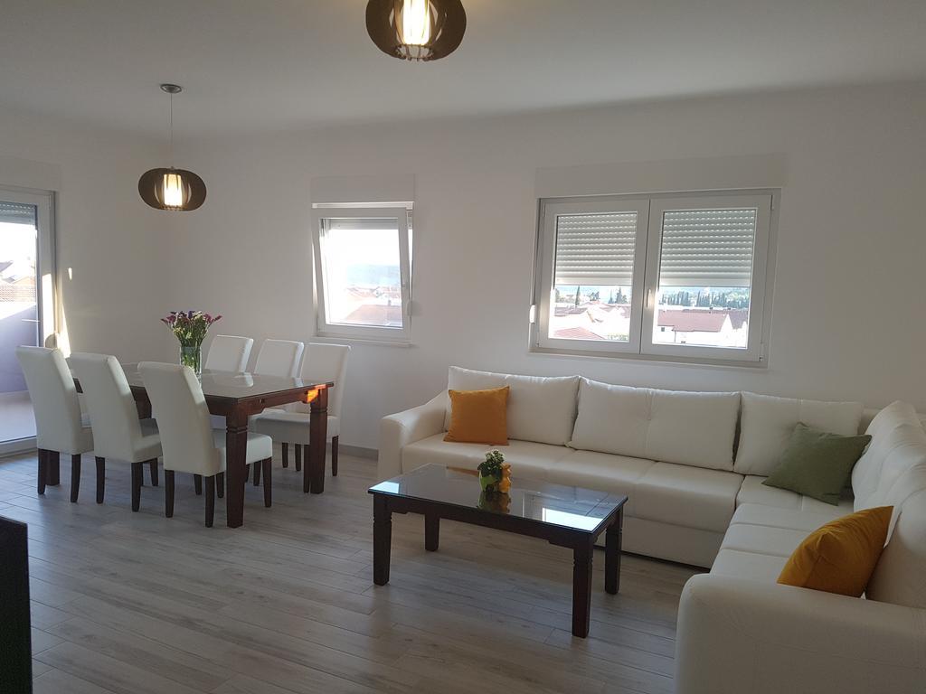 Apartman Lora 루브스키 외부 사진